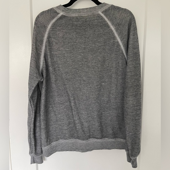 Wildfox Sweater Size XS - Picture 3 of 3